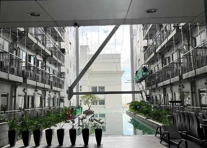 Unit In Residences Taft Next To De La Salle *