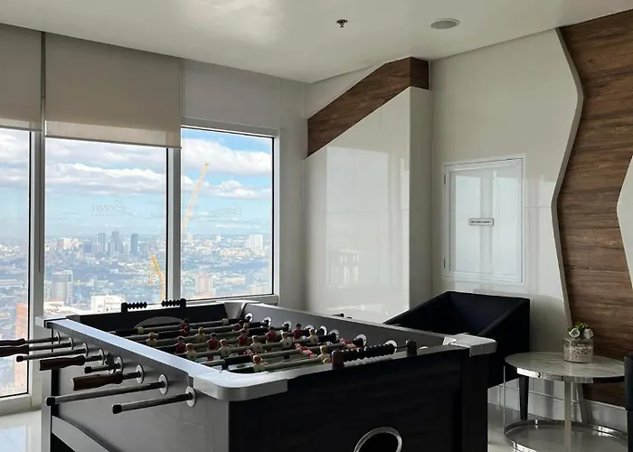 Unit In Residences Taft Next To De La Salle Manila