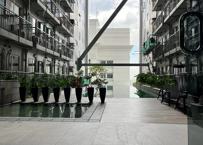 Unit In Residences Taft Next To De La Salle Apartment