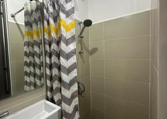 Apartment Unit In Residences Taft Next To De La Salle